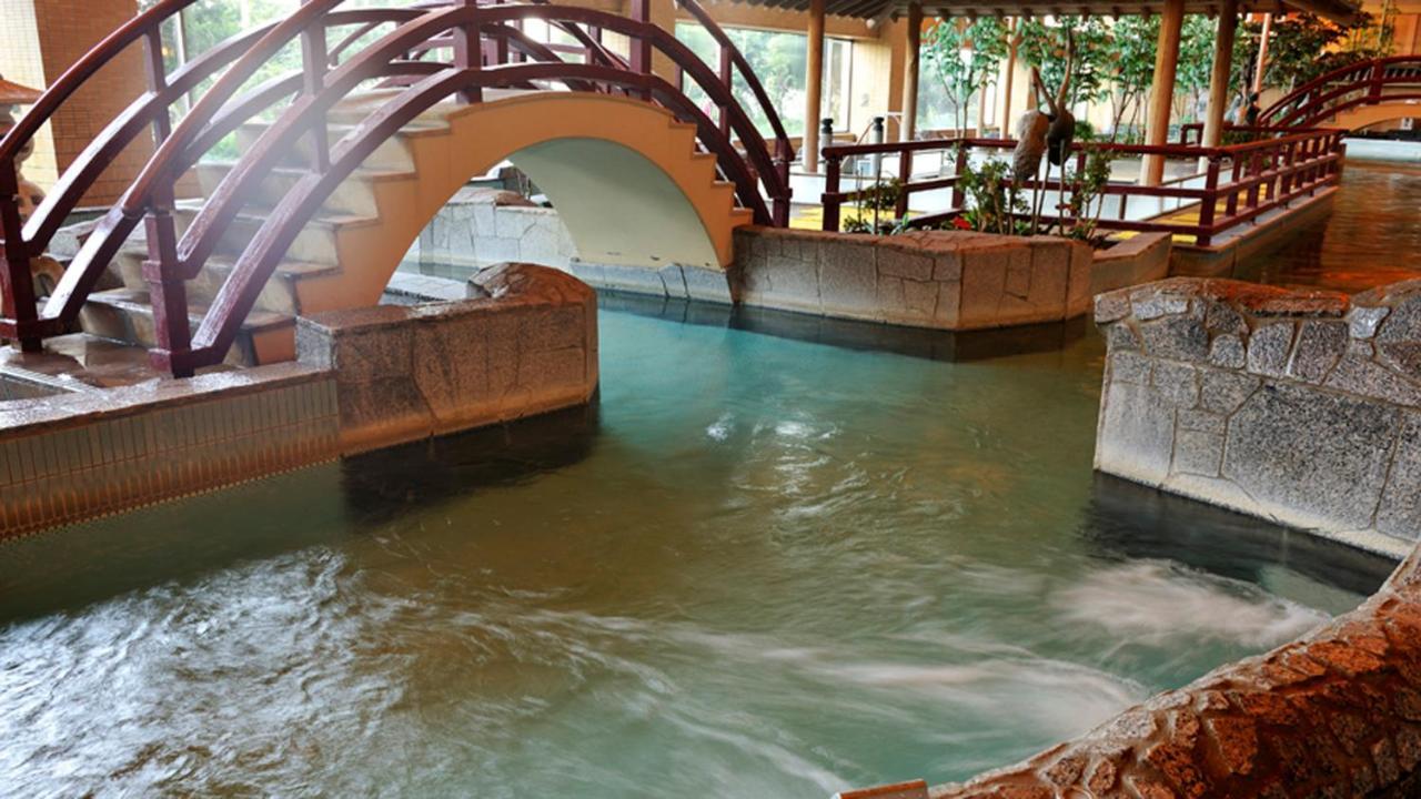 Ryugujo Spa Hotel Mikazuki Fujimitei Кисарадзу Экстерьер фото