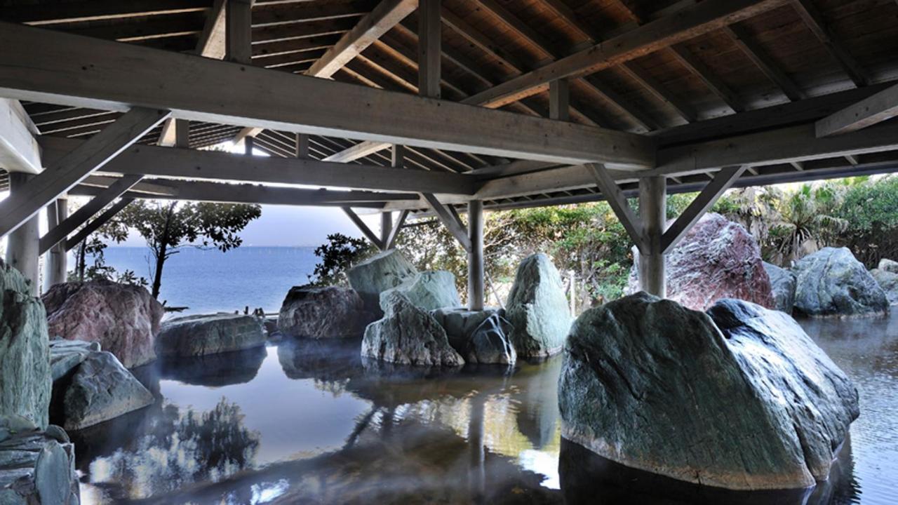 Ryugujo Spa Hotel Mikazuki Fujimitei Кисарадзу Экстерьер фото