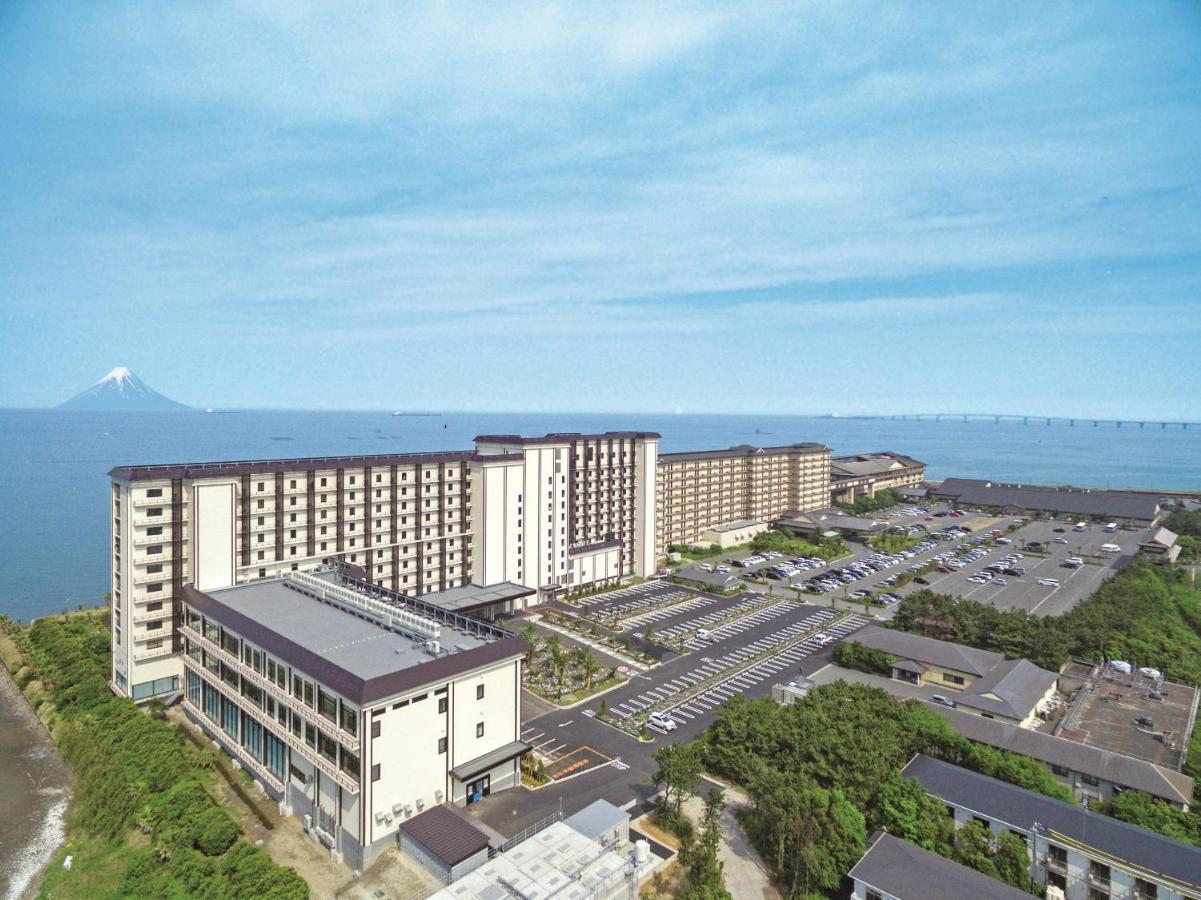Ryugujo Spa Hotel Mikazuki Fujimitei Кисарадзу Экстерьер фото